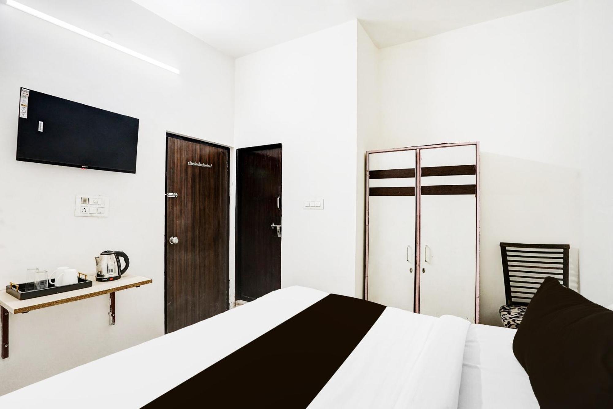 Super Hotel O Kaveri Path Formerly Shree Sai Residency Džajpur Exteriér fotografie